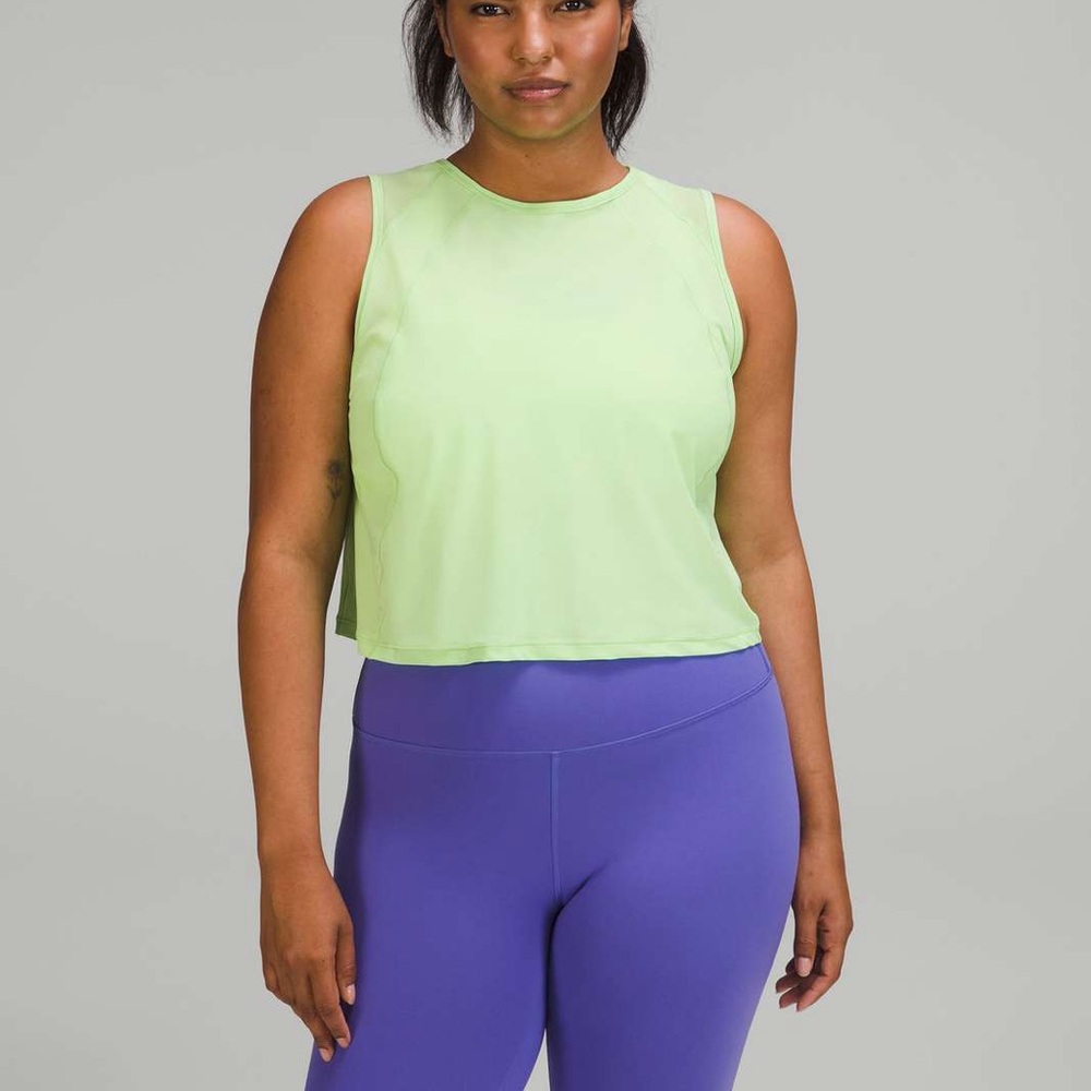(NWOT) Lululemon Sculpt Cropped Tank Top
